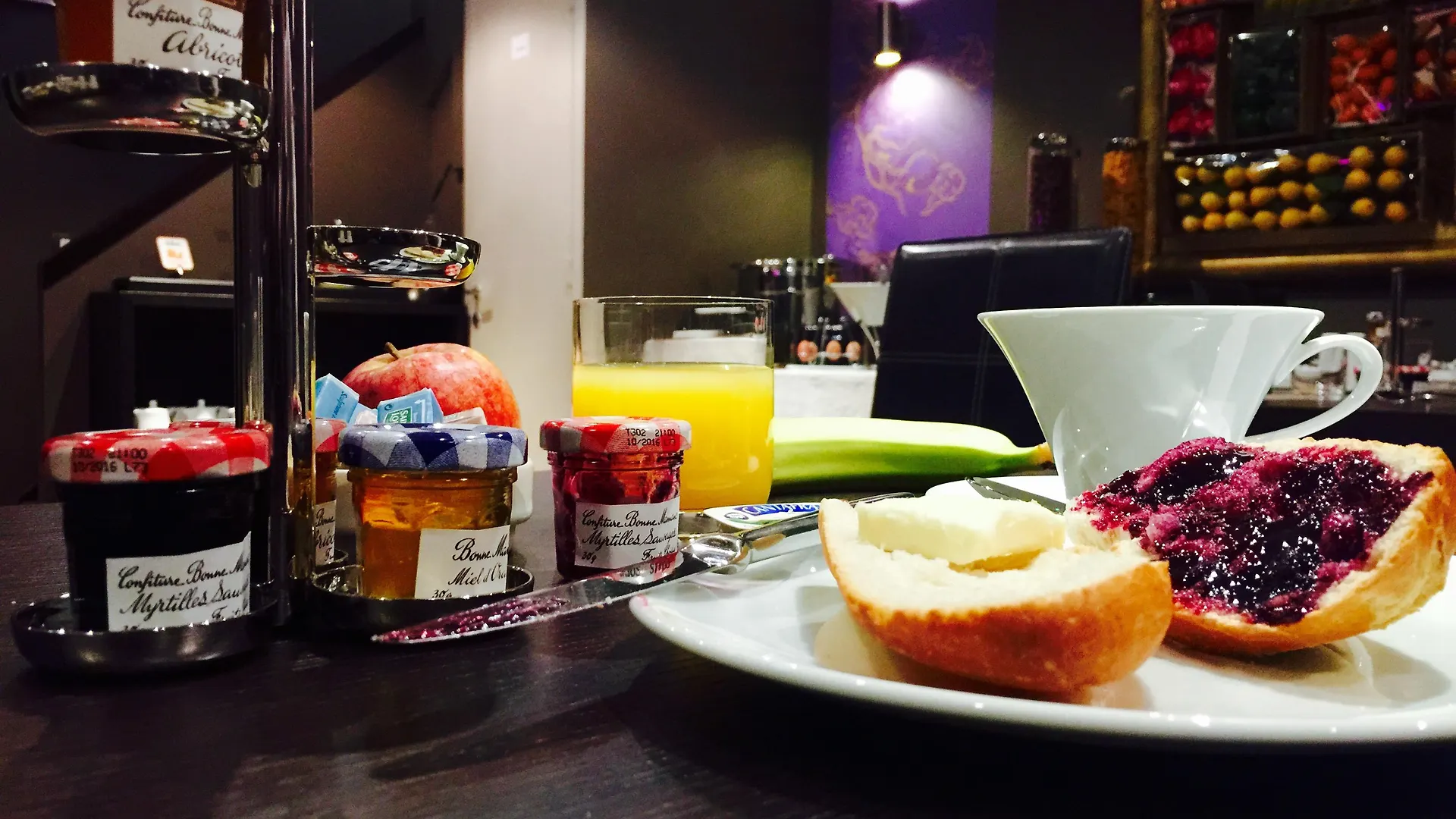 Sonder Le Frochot Hotel Paris