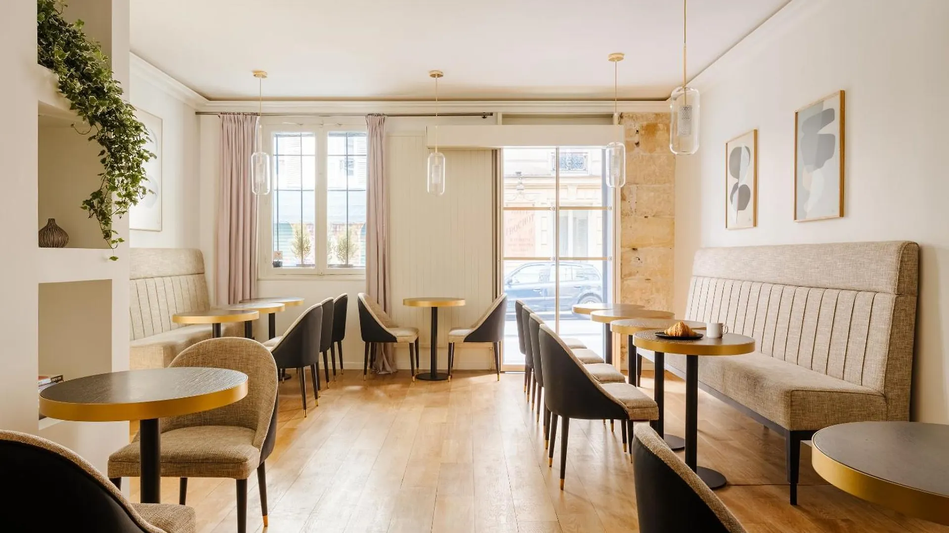 Sonder Le Frochot Hotel Paris