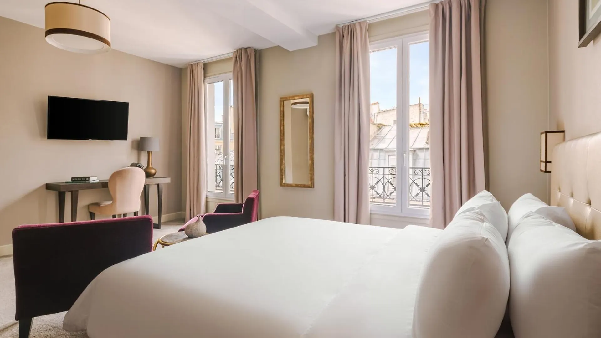 Sonder Le Frochot Hotel Paris 3*,  France