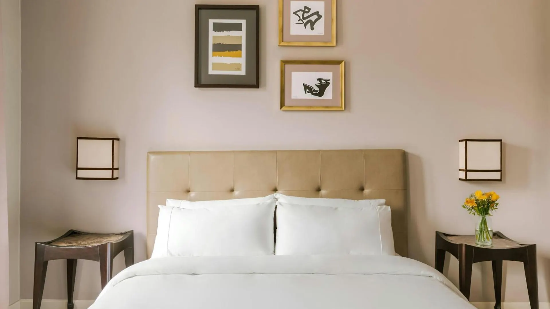 Le Frochot Hotel Pigalle, Sonder By Marriott Bonvoy Paris France