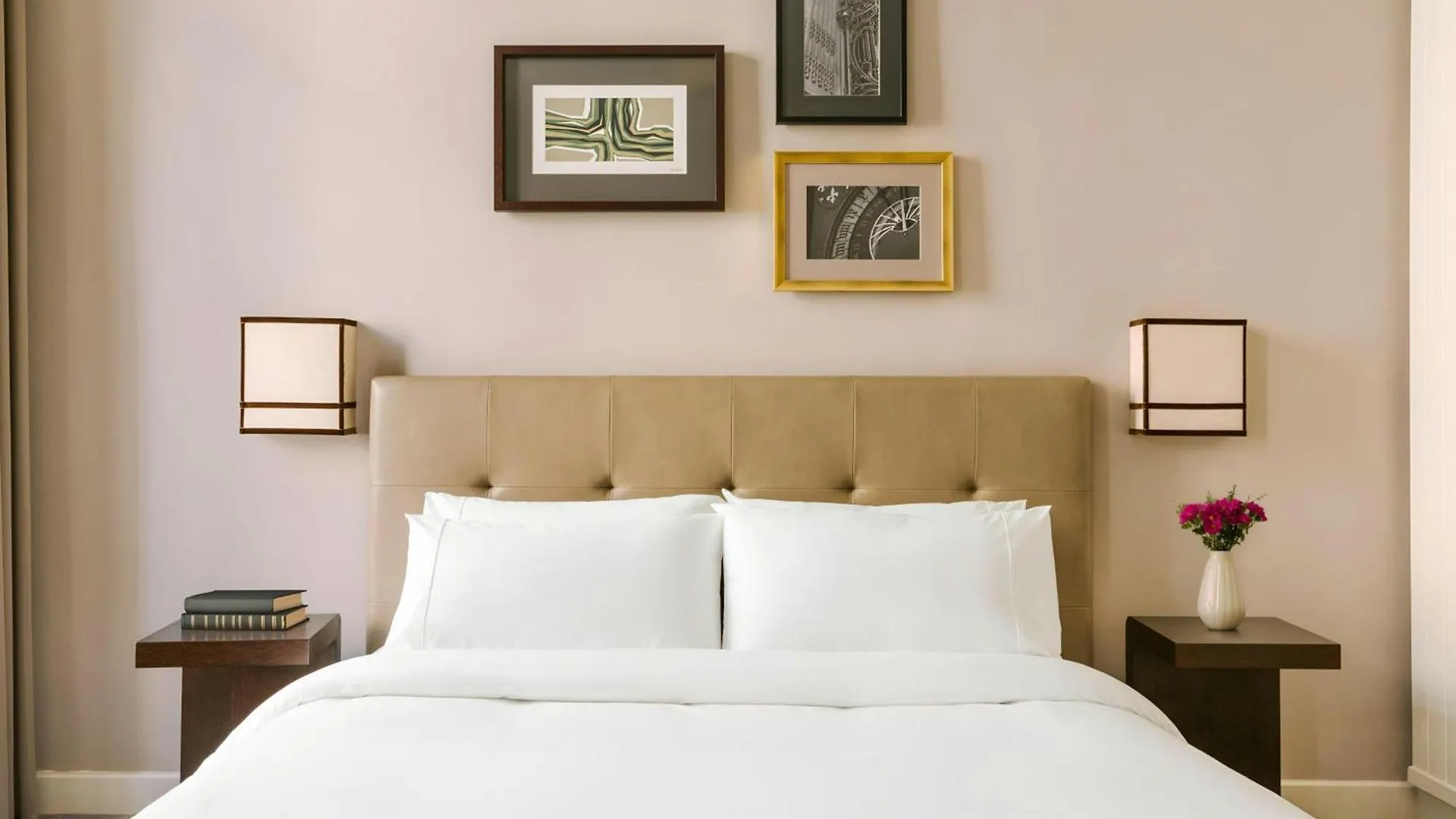 ***  Le Frochot Hotel Pigalle, Sonder By Marriott Bonvoy Paris France