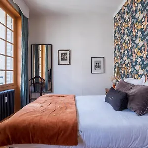honor-jacobins.hotels-rhonealpes.com/