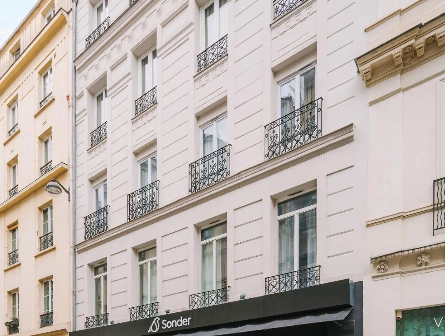 Sonder Le Frochot Hotel Paris 3*,