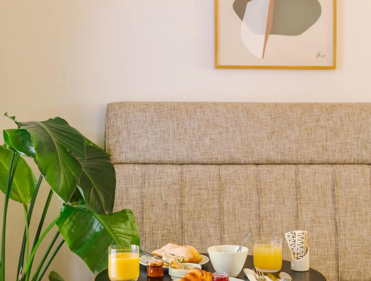Sonder Le Frochot Hotel Paris